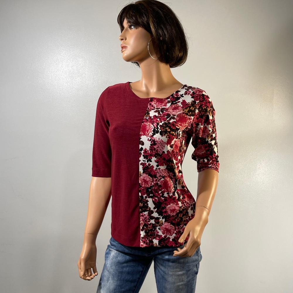 * So-En Women's Maroon Floral Half Print Top Sz S
